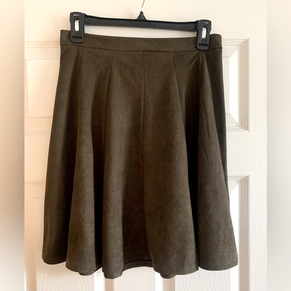 Green velvet skirt small